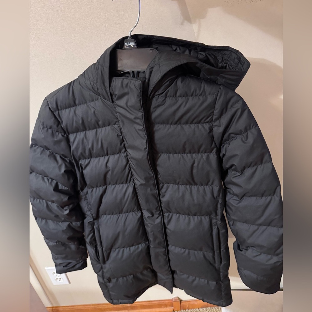 Athleta Kids Black Puffer Jacket